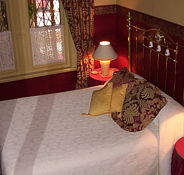 Triune House Bed and Breakfast - SA Accommodation