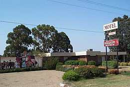 Coach Lamp Motel - SA Accommodation 0