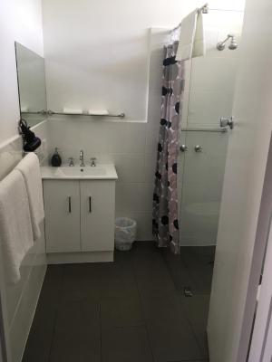 Camperdown Cascade Motel - SA Accommodation 11