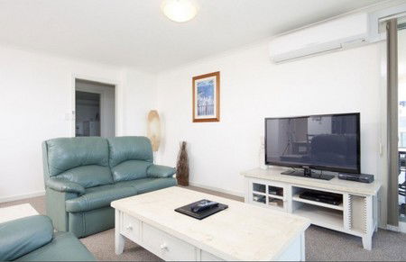 Sails Apartments - SA Accommodation 4