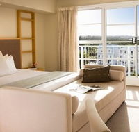Quality Suites Deep Blue - SA Accommodation