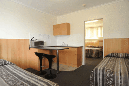 Bamboo Motor Inn - SA Accommodation 2