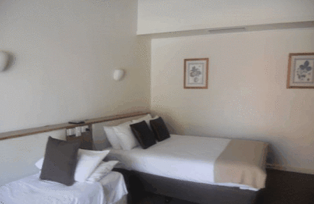 Burkes Hotel Motel - SA Accommodation