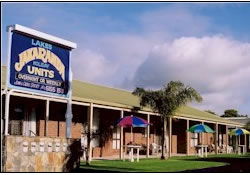 Lakes Jakaranda Holiday Units - SA Accommodation 1