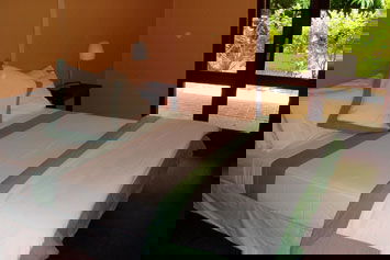 The Lounging Lizard - SA Accommodation 0