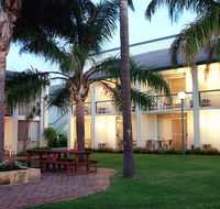Mandurah Gates Resort - SA Accommodation