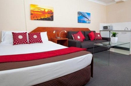 Central Railway Hotel - SA Accommodation 3