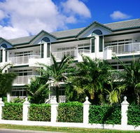 Costa Royale Beachfront Apartments - SA Accommodation