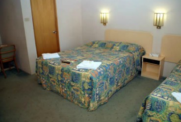 Oasis By The Lake - SA Accommodation 1