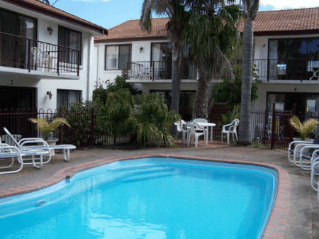 Peninsular Apartments - SA Accommodation 0