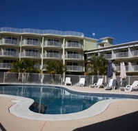 Cabarita Lake Apartments - SA Accommodation