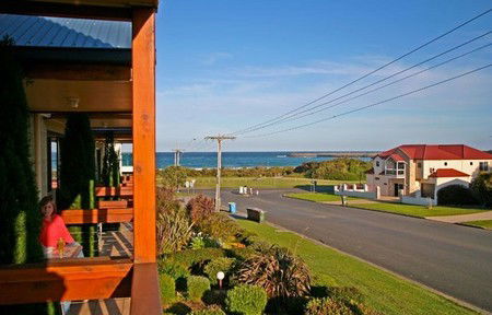 Seaview Motel & Apartments - SA Accommodation 3