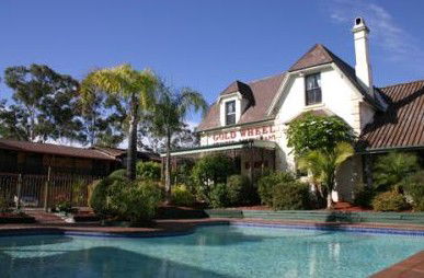 Maclin Lodge Motel - SA Accommodation 3