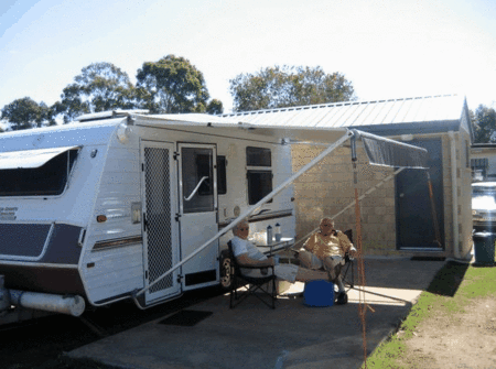 Glenlodge Caravan Village - SA Accommodation