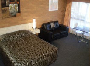 Comfort Inn & Suites Essendon - SA Accommodation 2