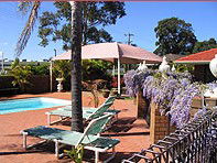 Bomaderry Motor Inn - SA Accommodation 2