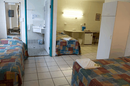 Barrier Reef Motel - SA Accommodation 1