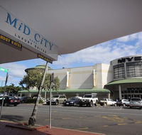Mid City Luxury Suites - SA Accommodation