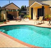 Hopkins House Motel  Apartments - SA Accommodation
