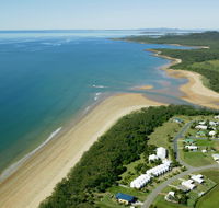SeaEagles Beach Resort - SA Accommodation