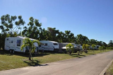 BIG4 Townsville Woodlands Holiday Park - SA Accommodation 3