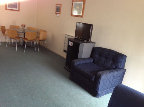 Carnegie Motor Inn And Serviced Apartments - SA Accommodation 1