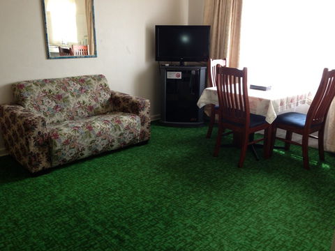 Carnegie Motor Inn And Serviced Apartments - SA Accommodation 3