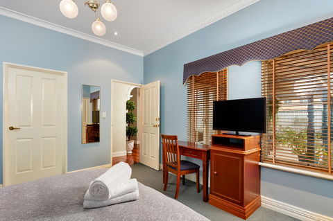 Durham Lodge - SA Accommodation 5