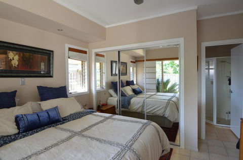 Hastings Cove Holiday Apartments - SA Accommodation 0