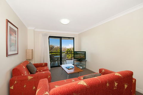 Sandcastles On The Broadwater - SA Accommodation 3