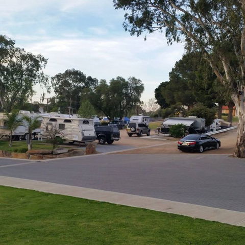 Avoca Dell Caravan Park - SA Accommodation 6