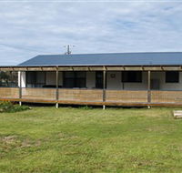 Surfin Sceales Beach House - SA Accommodation
