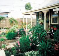Schoolhouse Cottage - SA Accommodation