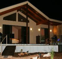 Pike River Luxury Villas - SA Accommodation