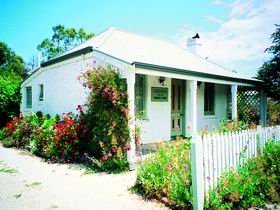 Sarah's Cottage - SA Accommodation 0