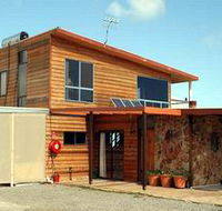 Shboo Shelly Beach Lodge - SA Accommodation