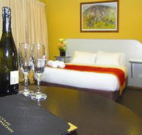 Victoria Hotel - Strathalbyn - SA Accommodation