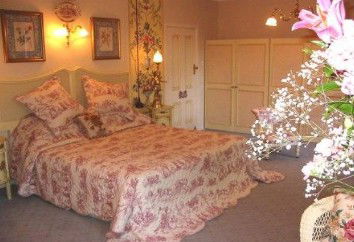 Rose Villa - SA Accommodation 2