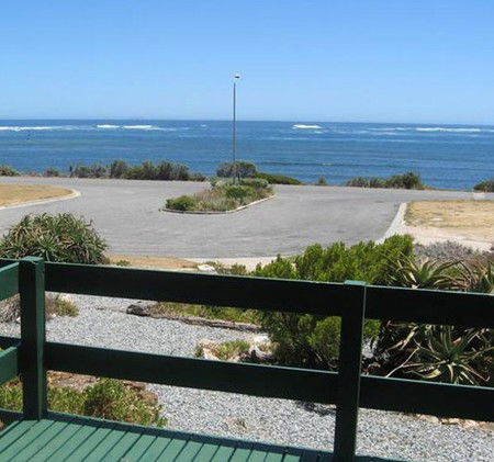 Oaklands Beach House - SA Accommodation 1