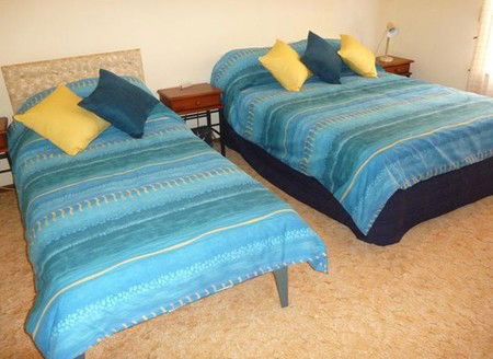 Oaklands Beach House - SA Accommodation 3