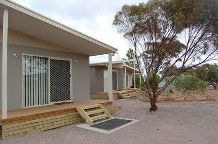 Whyalla Caravan Park - SA Accommodation 2