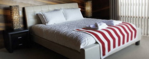 Sleaford Bay Retreat - SA Accommodation 8