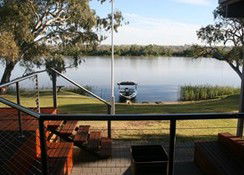 River Vine - SA Accommodation 4