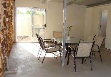 Luxury Vineyard Cottage On Pike River, Lyrup - SA Accommodation 5