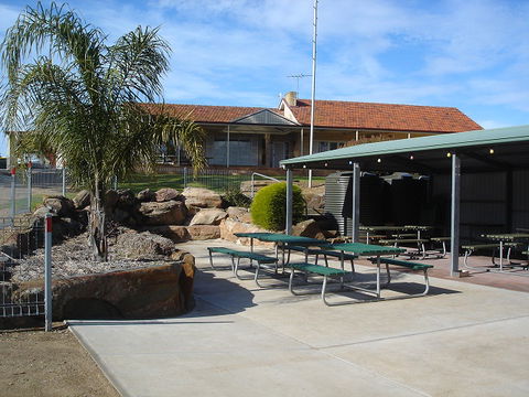 Avoca Dell Caravan Park - SA Accommodation 5