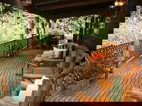 Rivers Edge Rainforest Retreat - SA Accommodation 3
