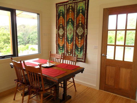 Elvenhome Farm Cottage - SA Accommodation 4