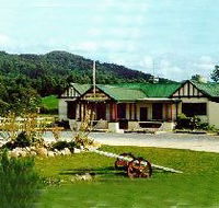 Pub in the Paddock - SA Accommodation
