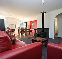 Bruny Island Villas - Eversley - SA Accommodation