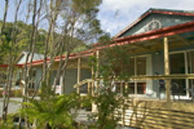 Crays Accommodation - The (Esplanade) - SA Accommodation 0